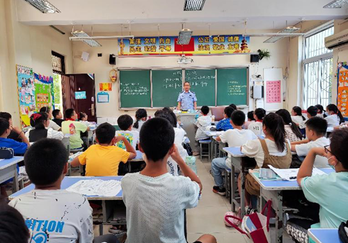 撑起法治保护伞 筑牢安全防护墙——港湾路小学开展反恐 反诈法治教育活动